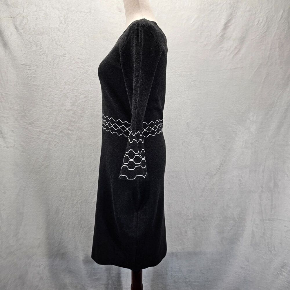 Roz & Ali Sweater‎ Dress Womens Size S Knit Scallop Round Neck Bell Sleeve Black - Picture 3 of 11